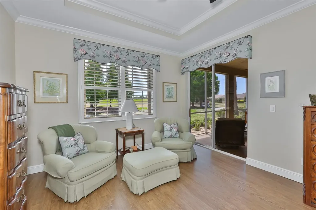 1440 Emerald Dunes Drive Sun City Center FL 33573