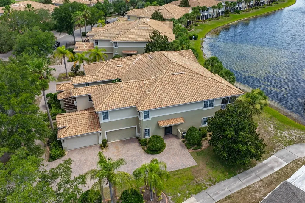 1440 Emerald Dunes Drive Sun City Center FL 33573