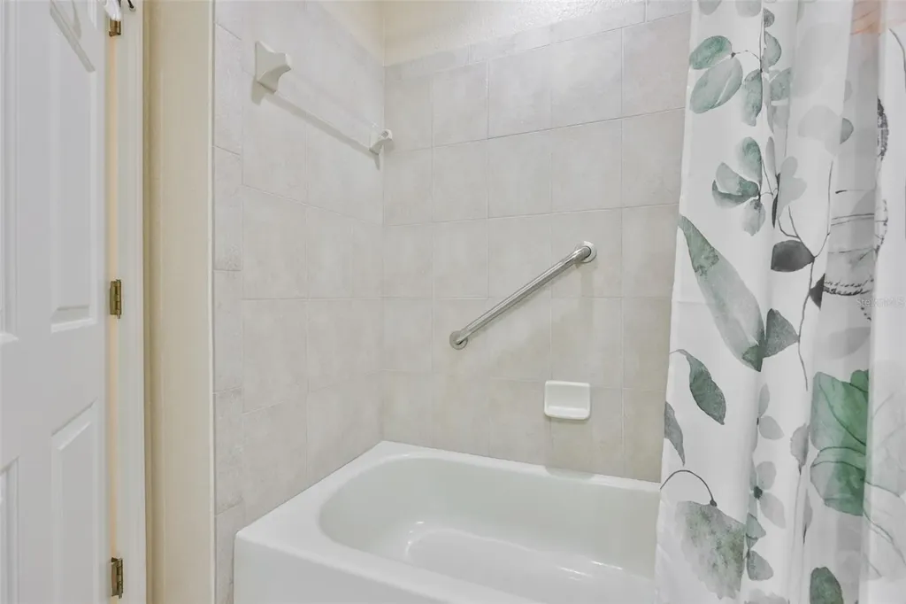 1440 Emerald Dunes Drive Sun City Center FL 33573