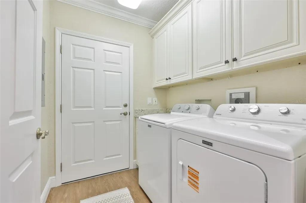 1440 Emerald Dunes Drive Sun City Center FL 33573
