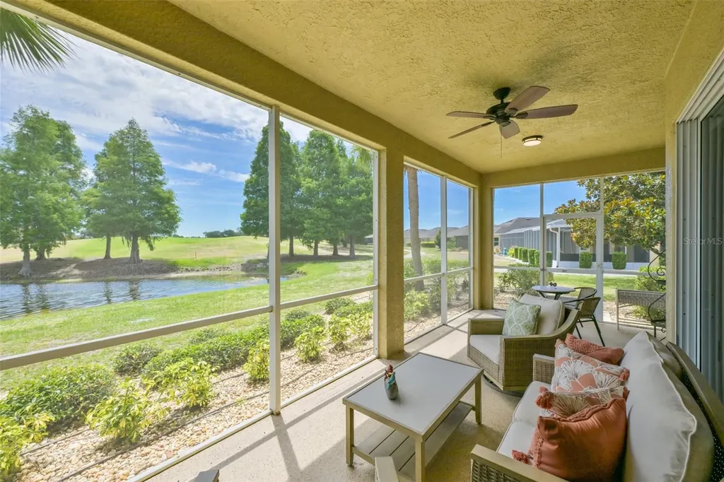 1440 Emerald Dunes Drive Sun City Center FL 33573
