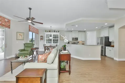 1440 Emerald Dunes Drive Sun City Center FL 33573