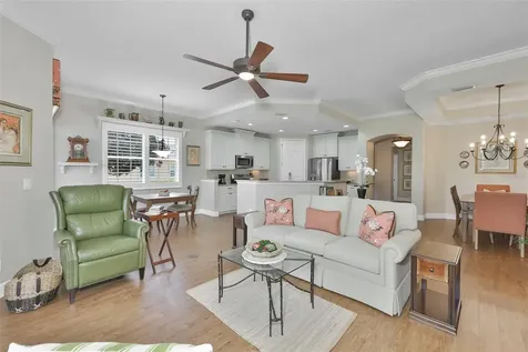 1440 Emerald Dunes Drive Sun City Center FL 33573
