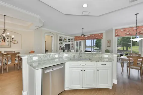 1440 Emerald Dunes Drive Sun City Center FL 33573