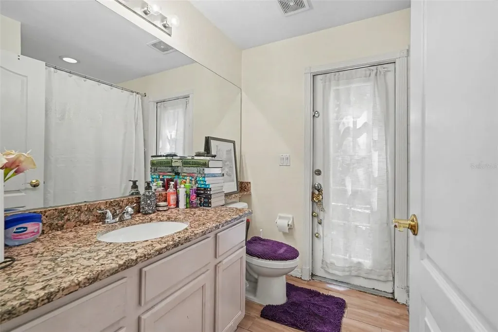 7212 Hammet Road Tampa FL 33647