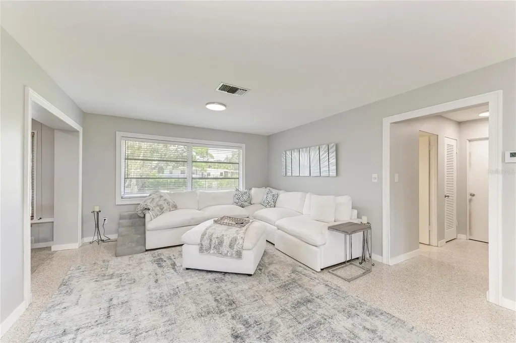 302 Dona Drive Nokomis FL 34275