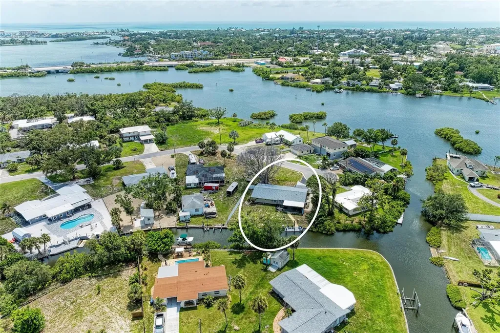302 Dona Drive Nokomis FL 34275