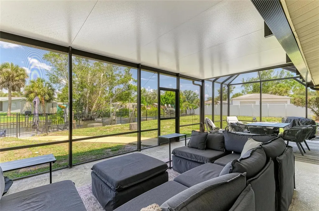 302 Dona Drive Nokomis FL 34275