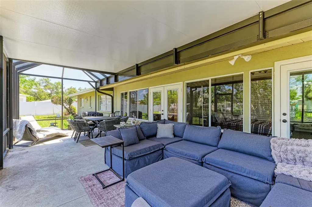 302 Dona Drive Nokomis FL 34275