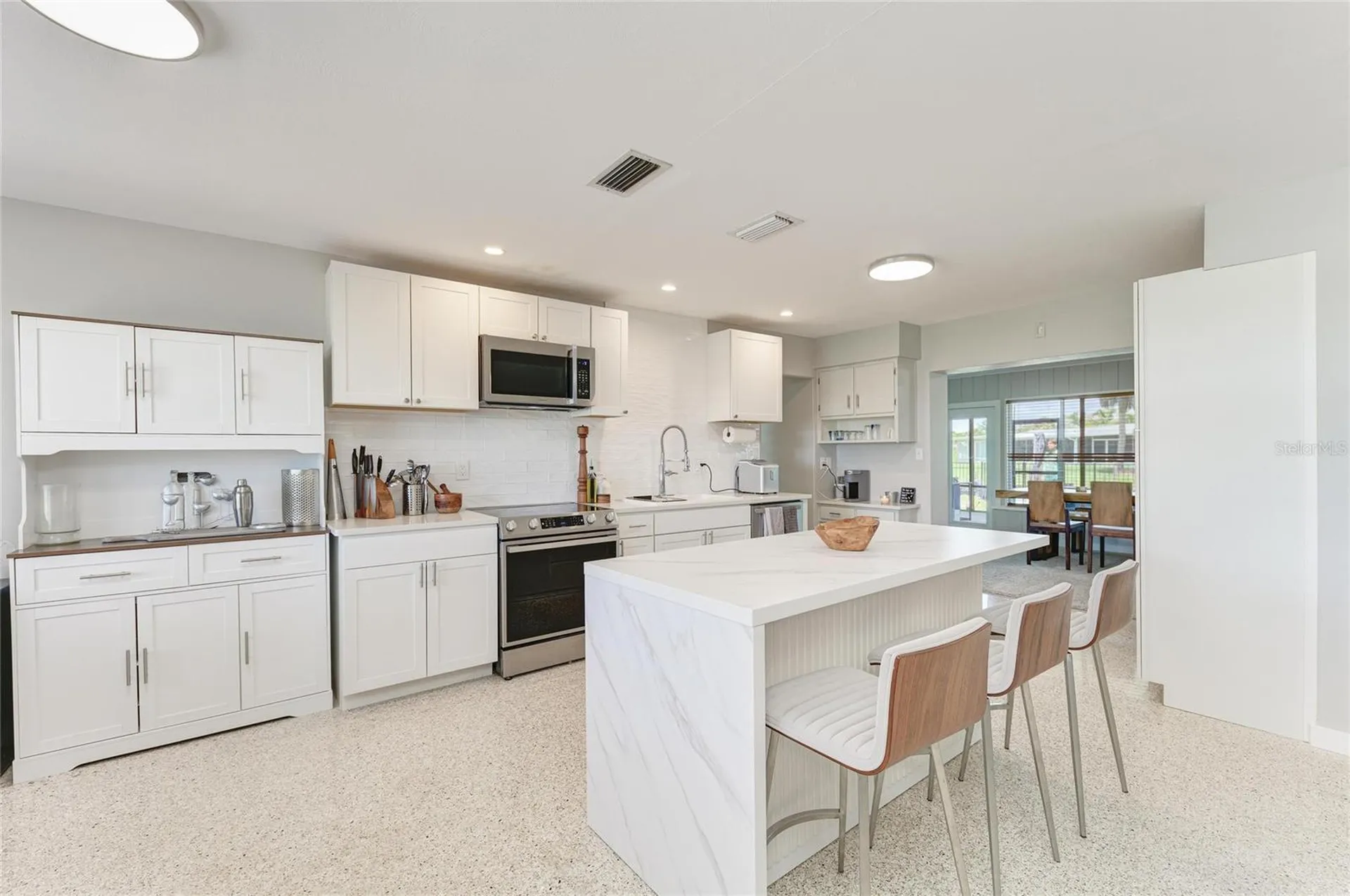 302 Dona Drive Nokomis FL 34275