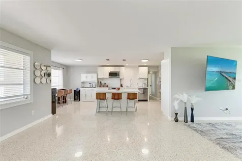 302 Dona Drive Nokomis FL 34275