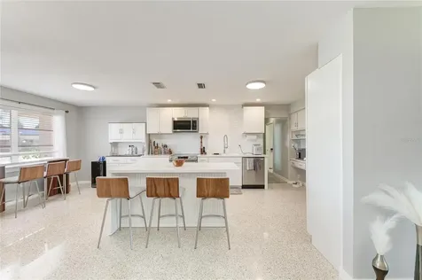 302 Dona Drive Nokomis FL 34275