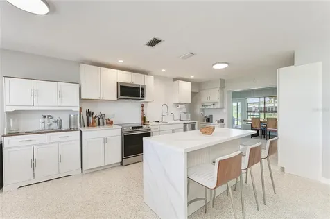 302 Dona Drive Nokomis FL 34275