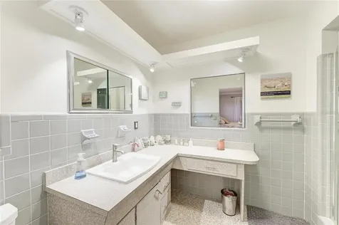 302 Dona Drive Nokomis FL 34275