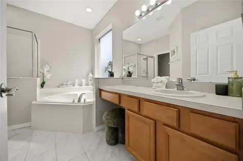 8675 La Isla Drive Kissimmee FL 34747