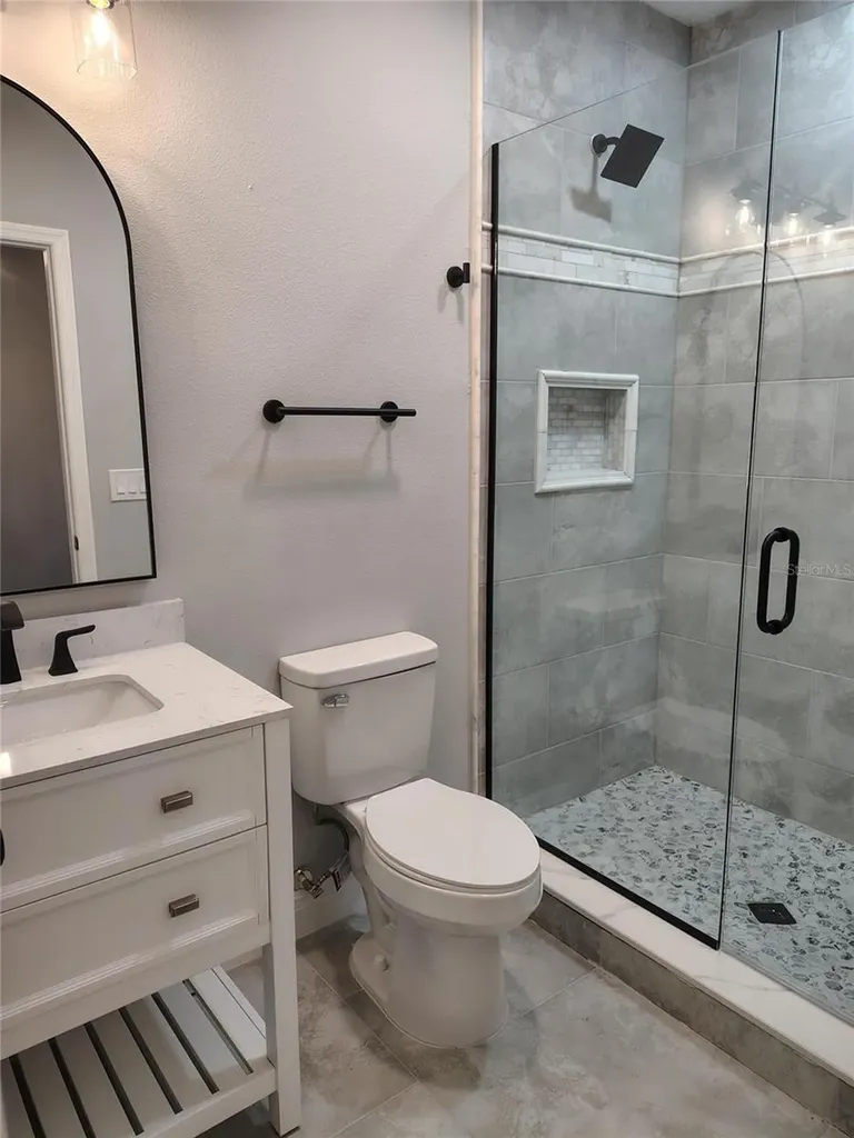 802 Marvin C Zanders Avenue Apopka FL 32703