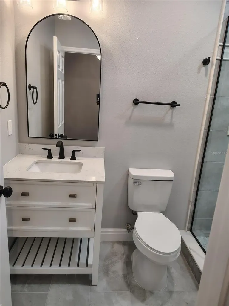 802 Marvin C Zanders Avenue Apopka FL 32703