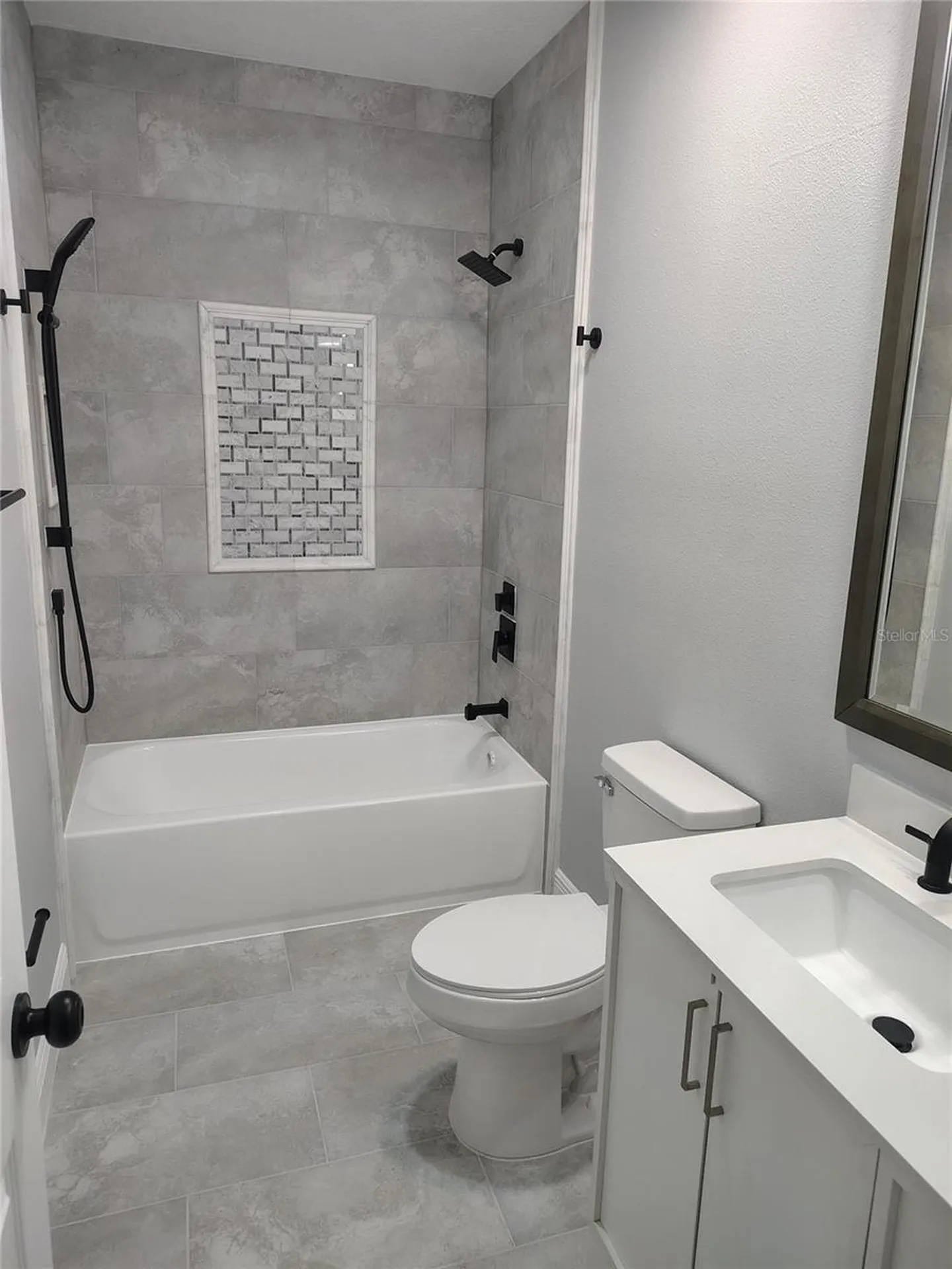 802 Marvin C Zanders Avenue Apopka FL 32703