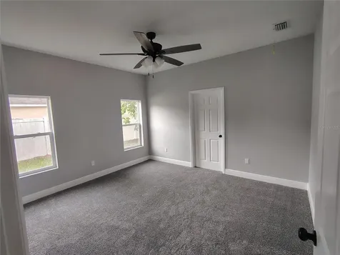 802 Marvin C Zanders Avenue Apopka FL 32703