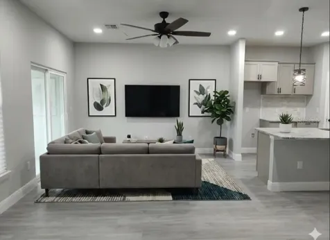 802 Marvin C Zanders Avenue Apopka FL 32703