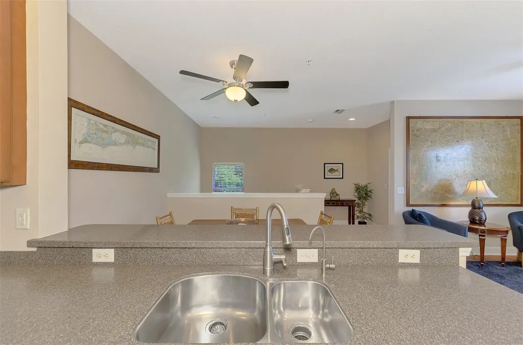 3627 Parkridge Circle Sarasota FL 34243