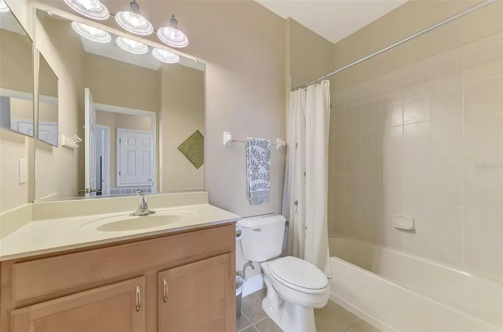3627 Parkridge Circle Sarasota FL 34243