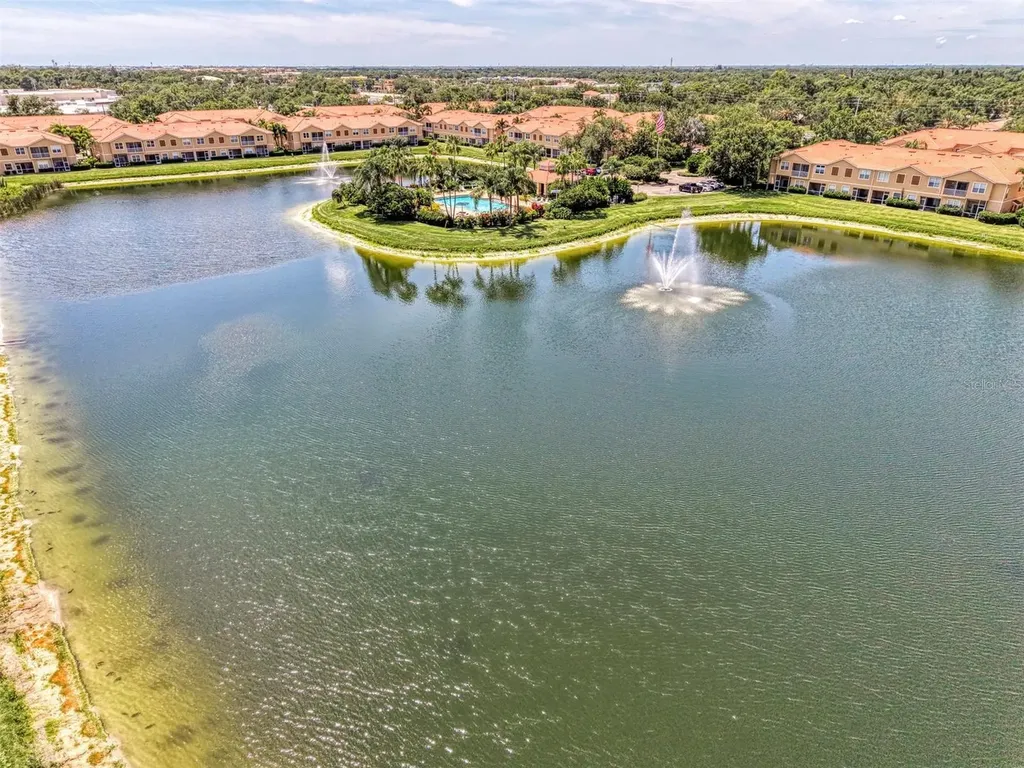 3627 Parkridge Circle Sarasota FL 34243
