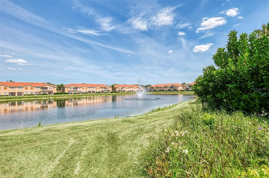 3627 Parkridge Circle Sarasota FL 34243