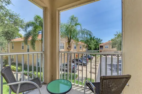 3627 Parkridge Circle Sarasota FL 34243