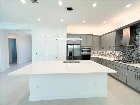 3392 Acacia Bay Avenue Wesley Chapel FL 33543