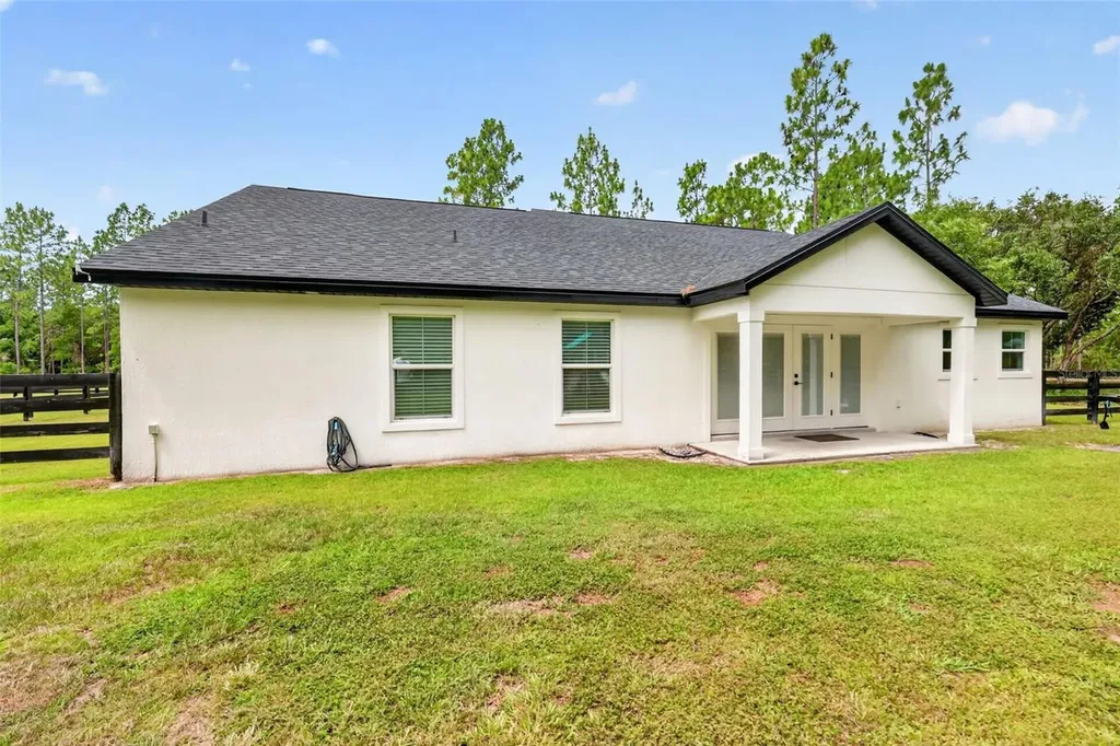 2058 County Road 243f Wildwood FL 34785