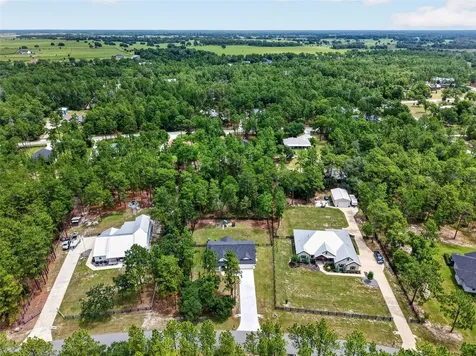 2058 County Road 243f Wildwood FL 34785