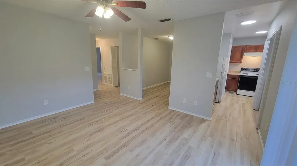 4136 Pershing Pointe Place Orlando FL 32822