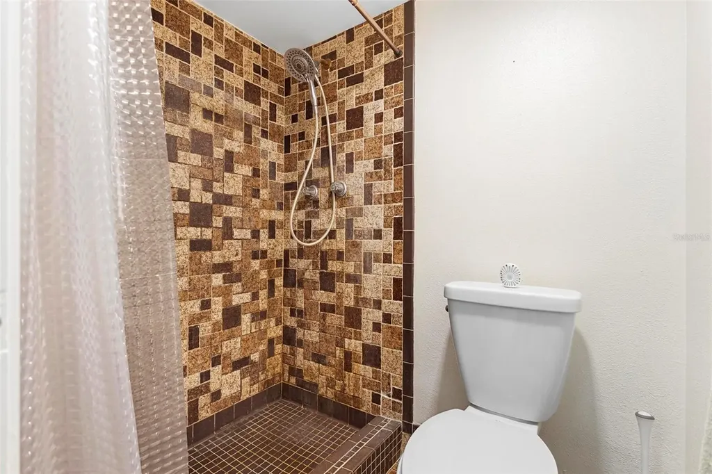 200 Maitland Avenue Altamonte Springs FL 32701