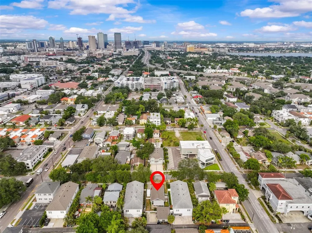 211 S Albany Avenue Tampa FL 33606