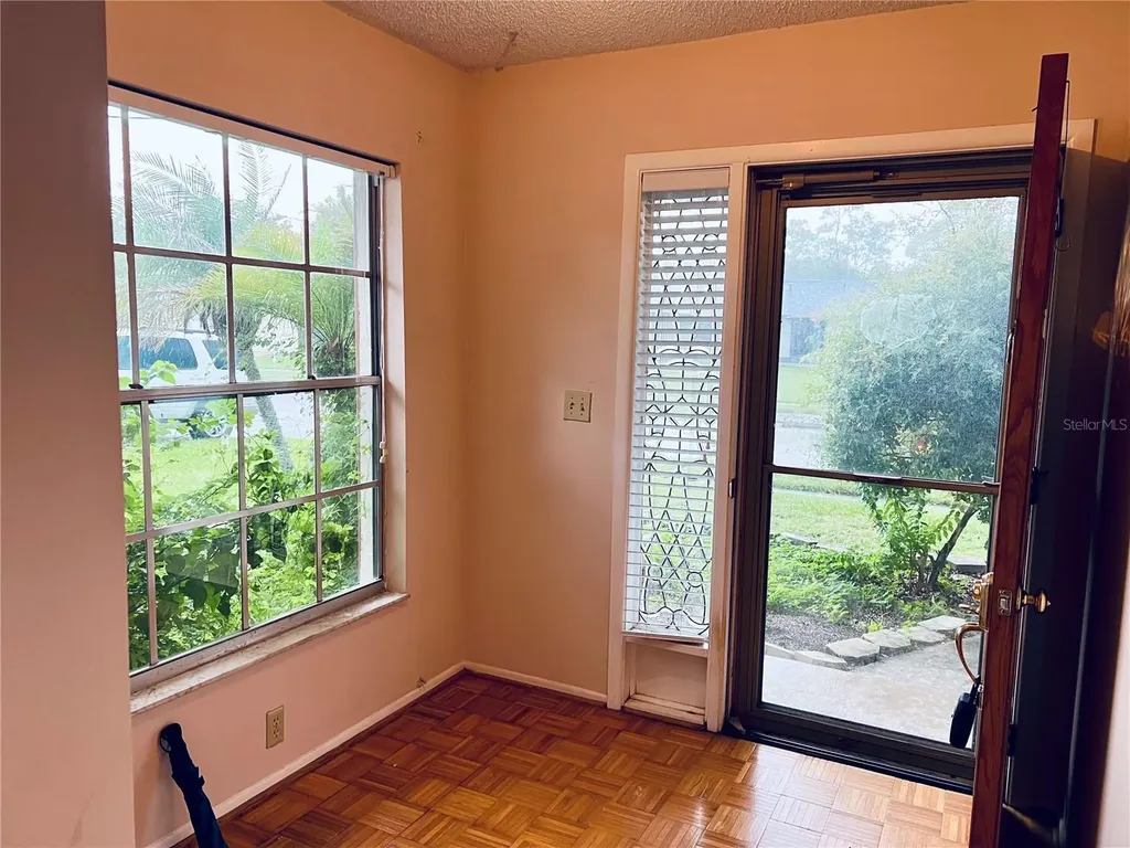 10738 Lazy Lake Drive Orlando FL 32821