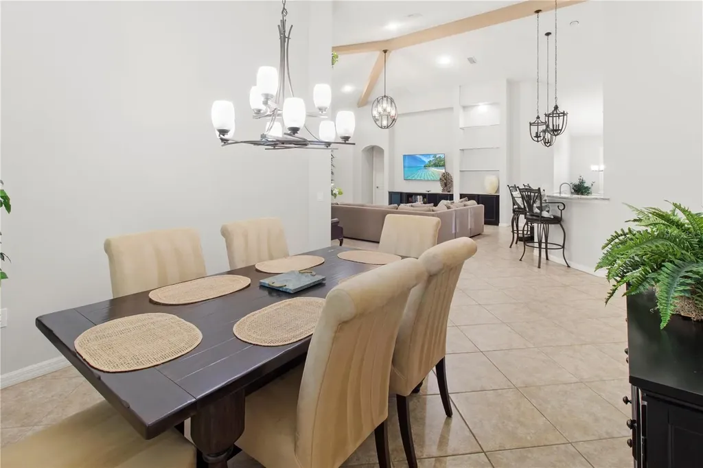 553 Chantilly Trail Bradenton FL 34212