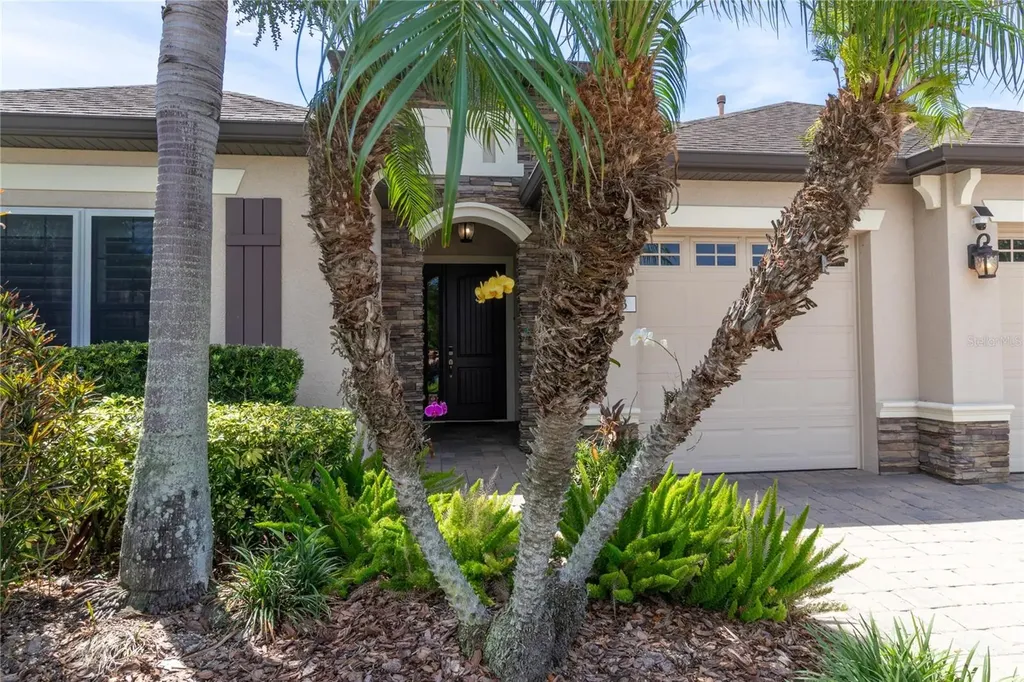 553 Chantilly Trail Bradenton FL 34212