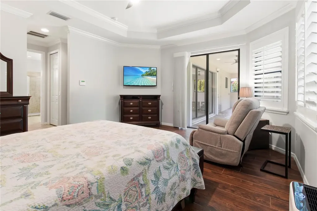 553 Chantilly Trail Bradenton FL 34212