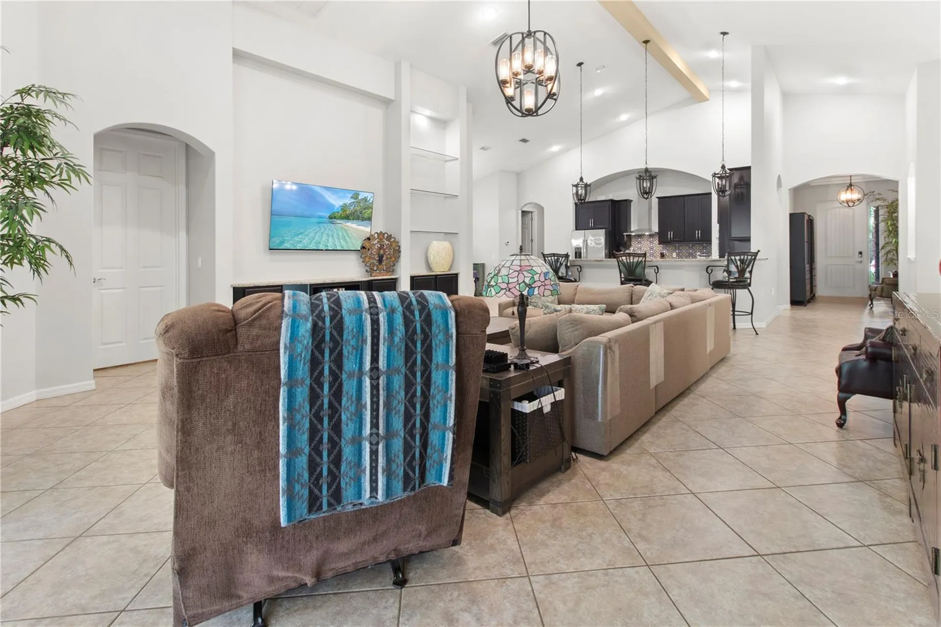 553 Chantilly Trail Bradenton FL 34212