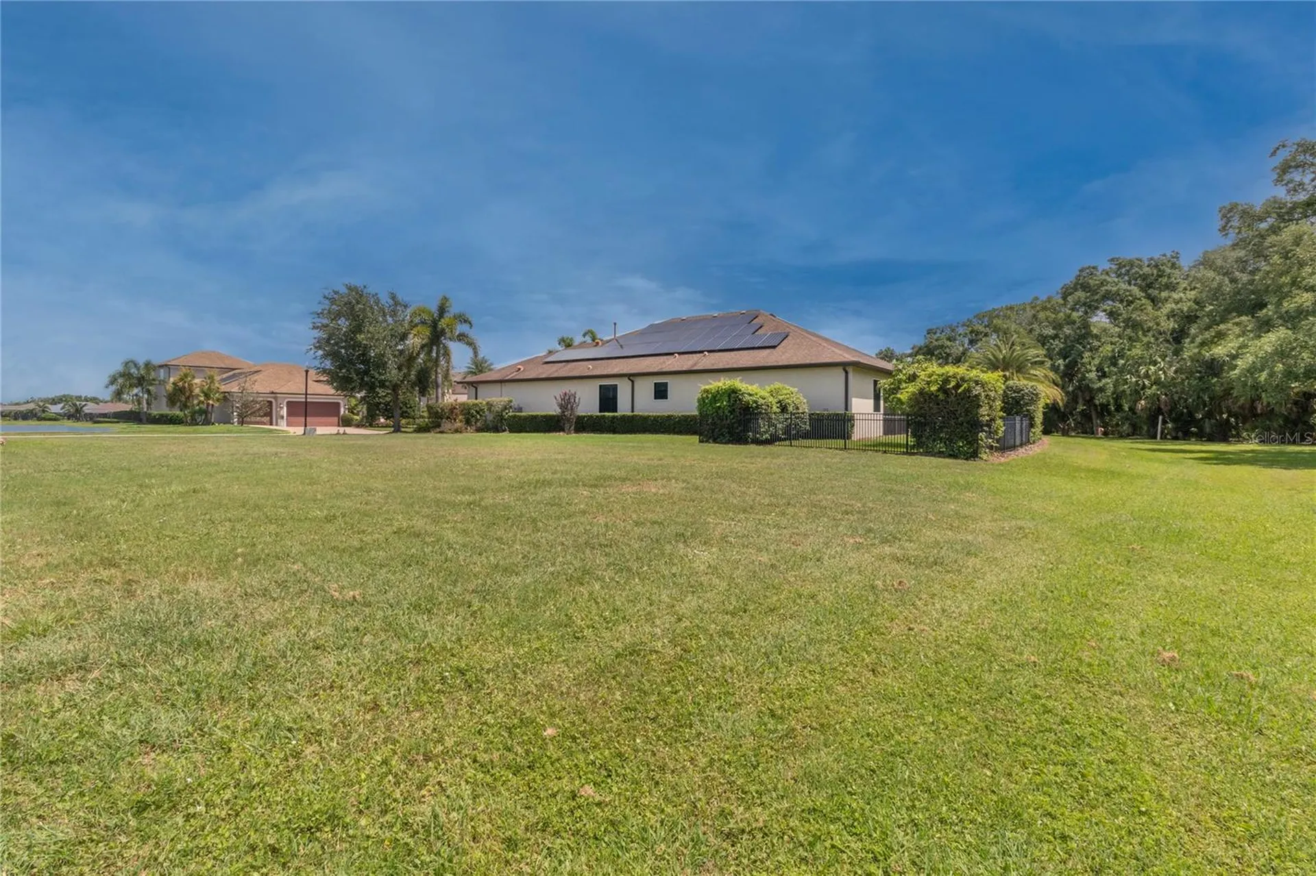 553 Chantilly Trail Bradenton FL 34212