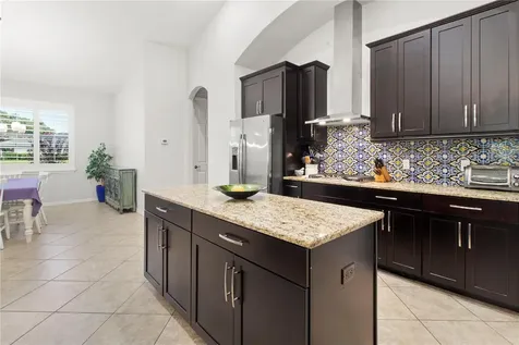 553 Chantilly Trail Bradenton FL 34212