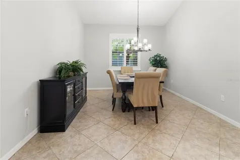 553 Chantilly Trail Bradenton FL 34212