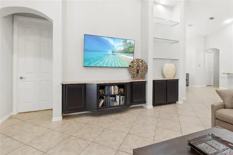 553 Chantilly Trail Bradenton FL 34212