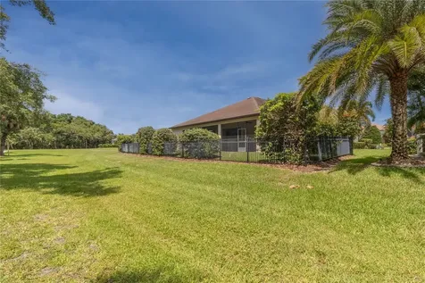 553 Chantilly Trail Bradenton FL 34212