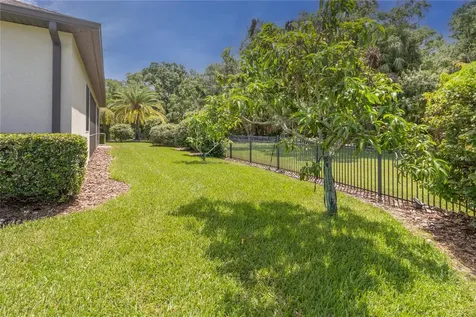 553 Chantilly Trail Bradenton FL 34212