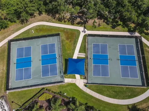 553 Chantilly Trail Bradenton FL 34212