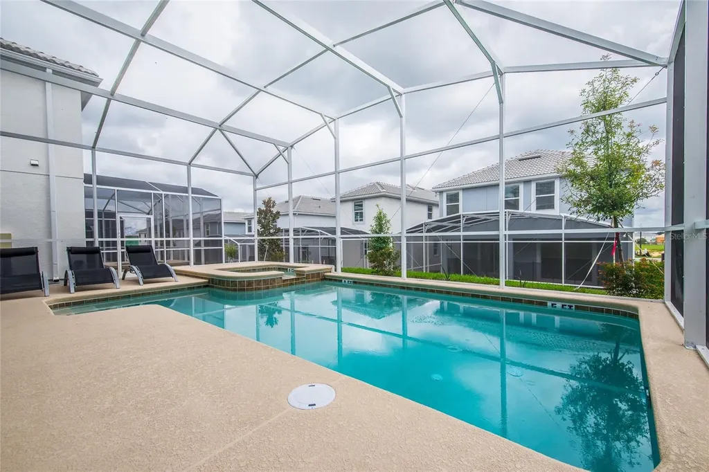 1581 Tempo Lane Davenport FL 33896