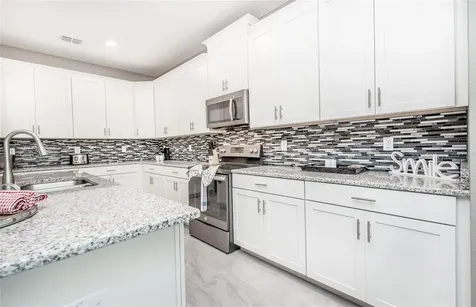 1581 Tempo Lane Davenport FL 33896