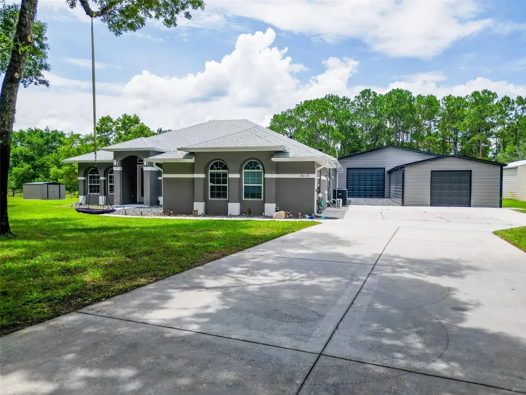 30115 W Thyme Avenue Eustis FL 32736